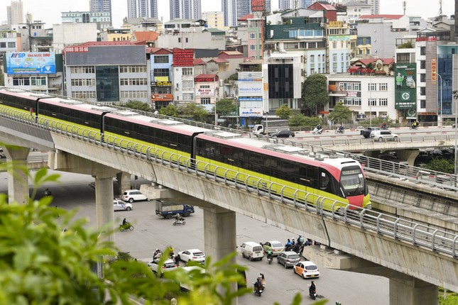 Hà Nội: Sắp xây dựng tuyến đường sắt đô thị kết nối với sân bay Nội Bài- Ảnh 1.