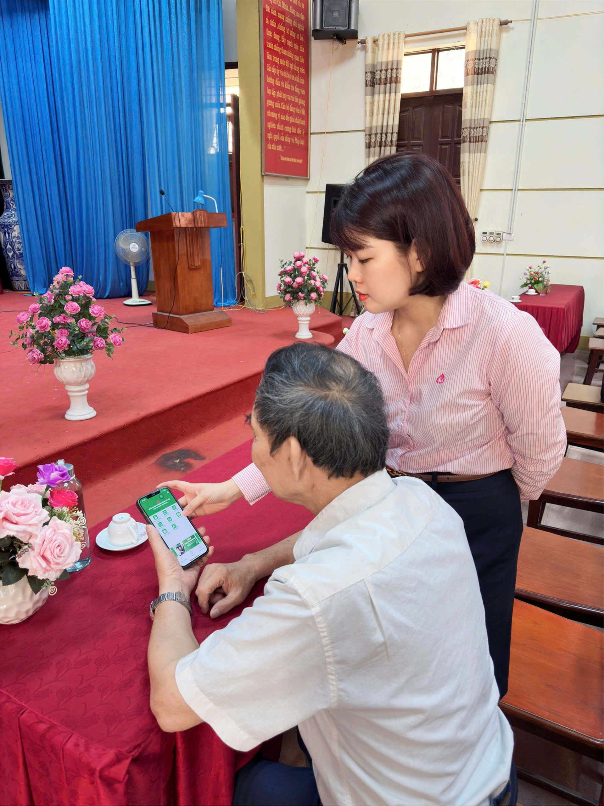 Ngân hàng CSXH huyện Thanh Thủy: Triển khai ứng dụng quản lý tín dụng chính sách- Ảnh 6.