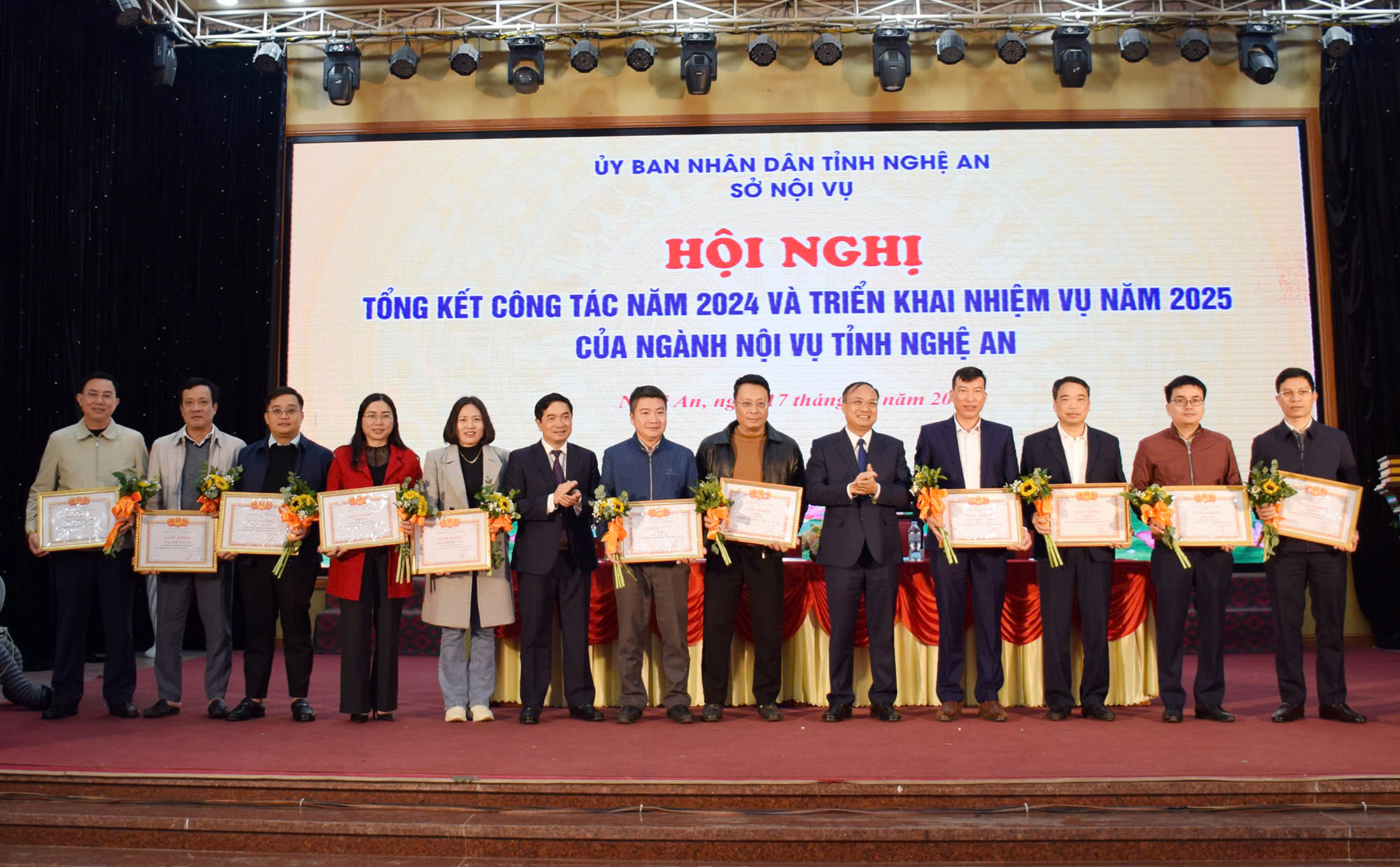 Nghệ An: Ngành Nội vụ tổng kết công tác năm 2024, triển khai nhiệm vụ năm 2025- Ảnh 7.