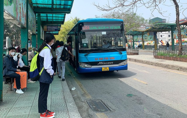 Hà Nội: Tạm dừng hoạt động 5 tuyến buýt có trợ giá kể từ ngày 1/4- Ảnh 1.