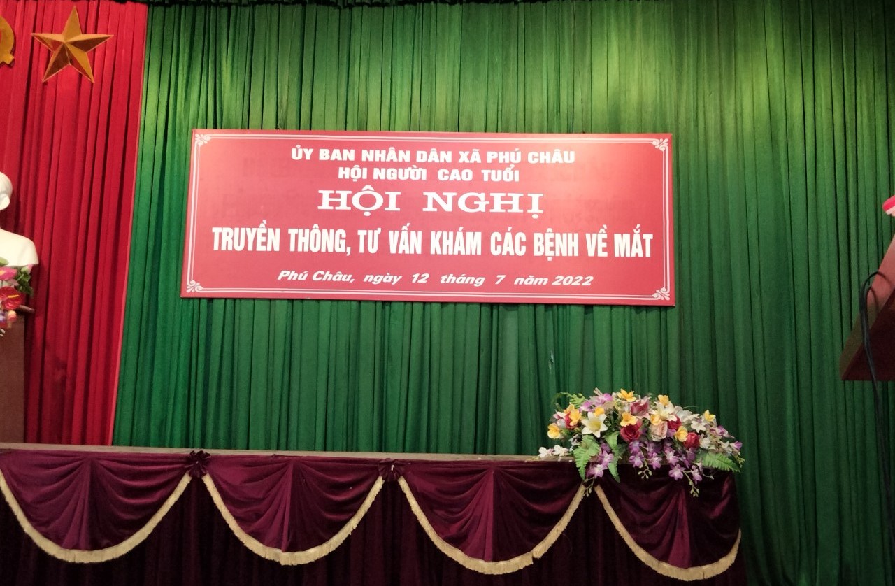 Bệnh viện Mắt Thái Bình mang đến “đôi mắt sáng” cho nhân dân- Ảnh 6.