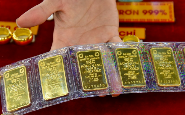 Từ ngày 3/6, có 4 ngân hàng thương mại Nhà nước được bán vàng miếng- Ảnh 1.