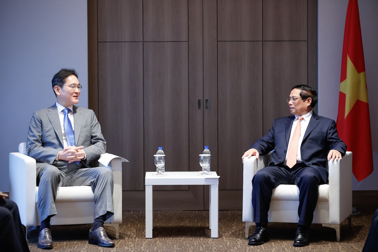 Thủ tướng tiếp Chủ tịch Samsung, hướng tới đột phá trong các lĩnh vực hợp tác mới- Ảnh 2.