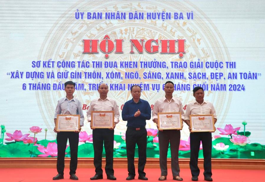 https://bavi.hanoi.gov.vn/documents/3676906/8132618/GIAI+NHI.jpg/6228ab5c-7474-4f6c-92bc-a1361ea31688?t=1722596728503