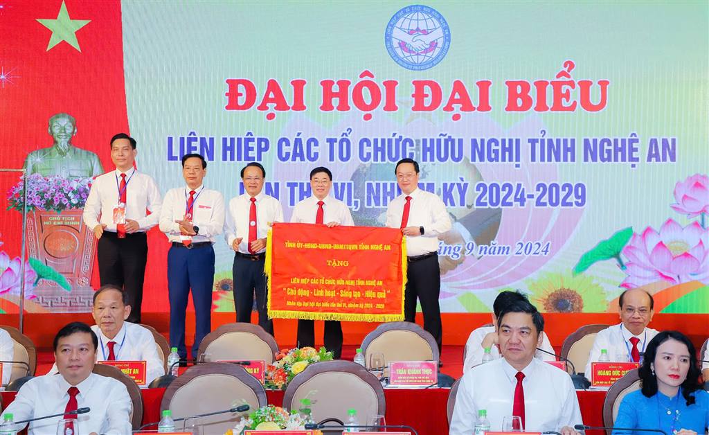 Đại hội đại biểu Liên hiệp các tổ chức hữu nghị tỉnh Nghệ An lần thứ VI, nhiệm kỳ 2024 - 2029- Ảnh 6.