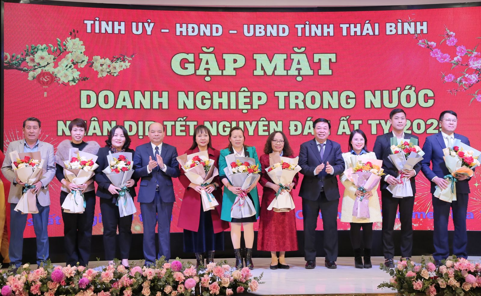 Thái Bình: Gặp mặt và chúc Tết các doanh nghiệp nhân dịp Tết Nguyên đán Ất Tỵ 2025- Ảnh 5.