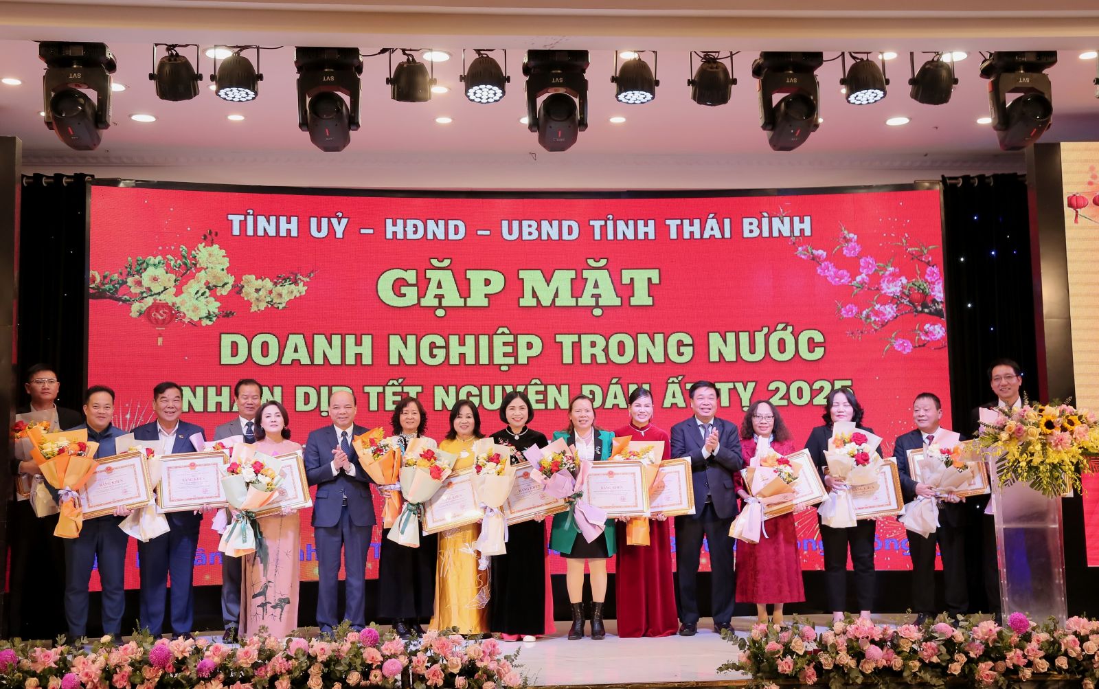 Thái Bình: Gặp mặt và chúc Tết các doanh nghiệp nhân dịp Tết Nguyên đán Ất Tỵ 2025- Ảnh 2.