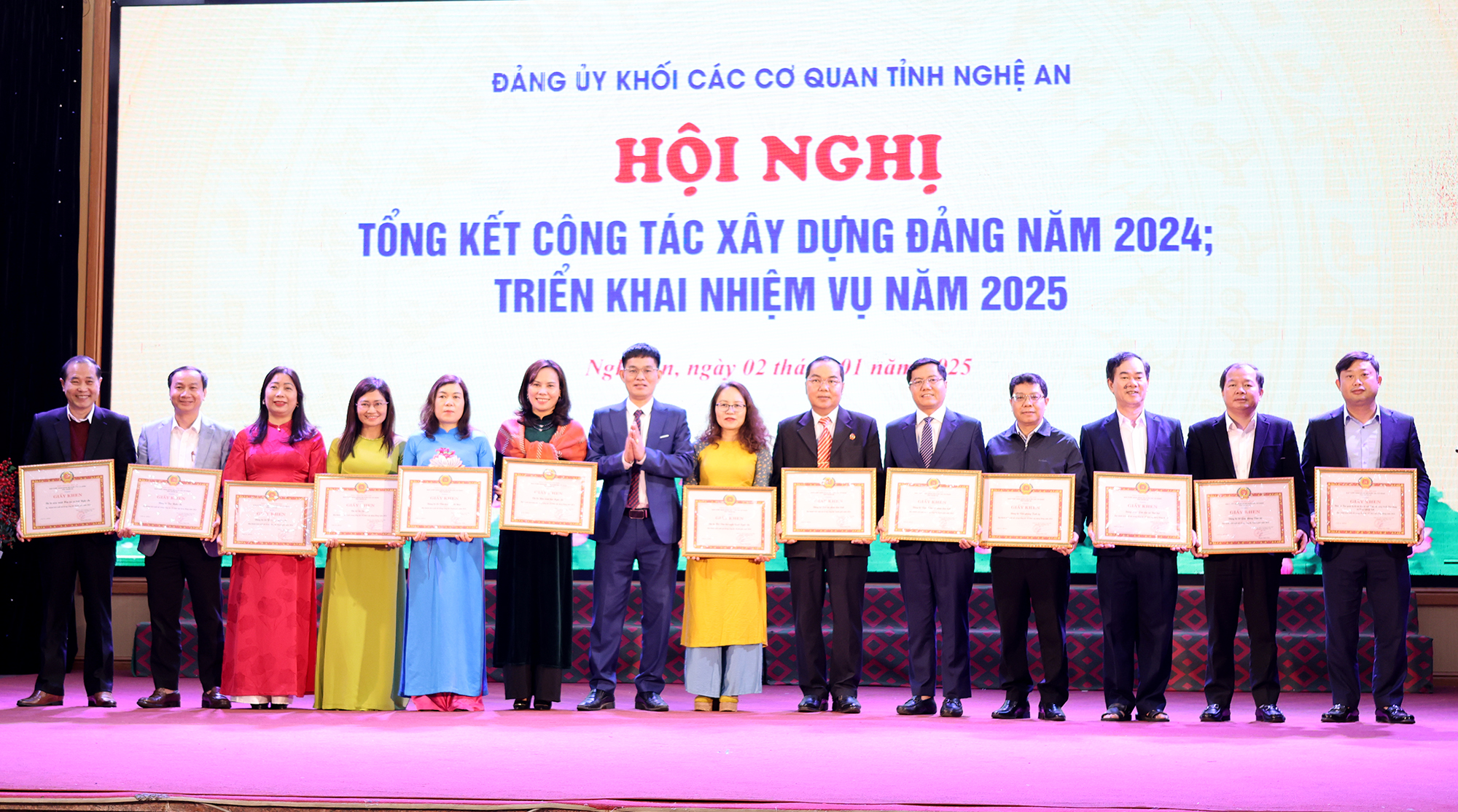 Nghệ An: Đảng ủy Khối các cơ quan tỉnh tổng kết công tác năm 2024- Ảnh 7.