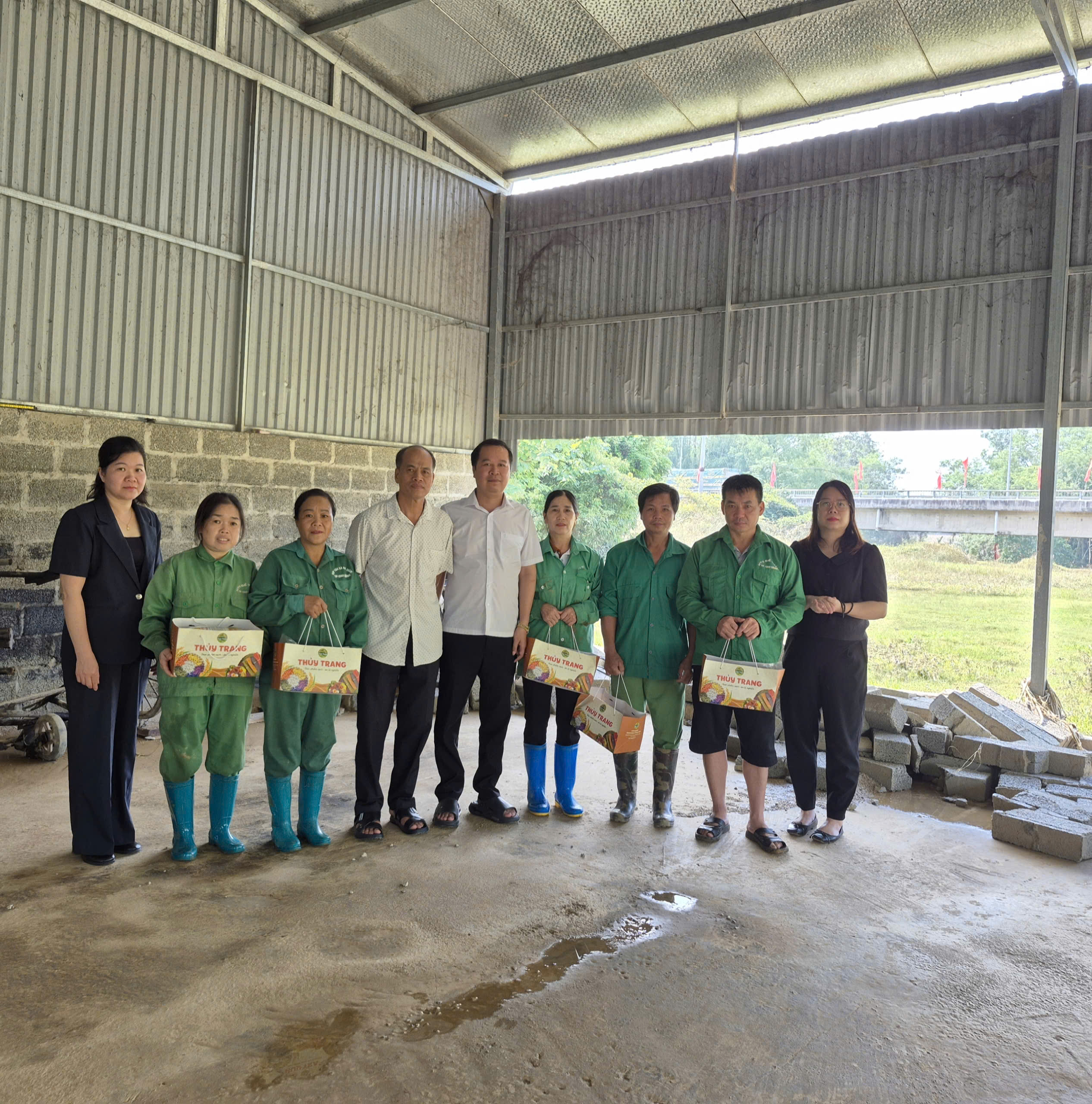 Liên minh HTX tỉnh Cao Bằng: Thăm hỏi, động viên các HTX bị ảnh hưởng do hoàn lưu bão số 11- Ảnh 6.