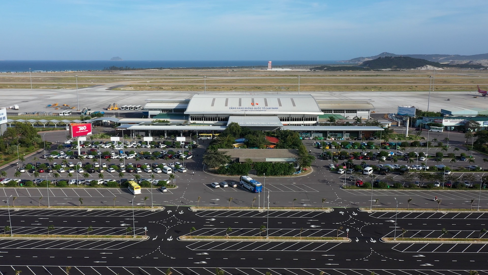 Nha Trang - Viên ngọc xanh khác biệt trên bản đồ du lịch Việt Nam- Ảnh 2. Nha Trang - Viên ngọc xanh khác biệt trên bản đồ du lịch Việt Nam- Ảnh 2.