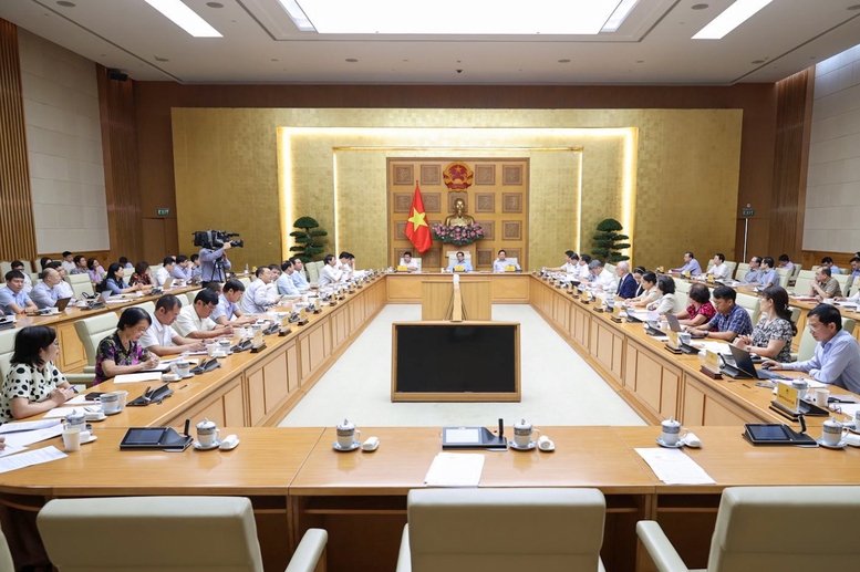 Thủ tướng: Không tạo "giấy phép con", giảm gánh nặng hành chính cho doanh nghiệp trong hoạt động hợp chuẩn, hợp quy- Ảnh 2. Thủ tướng: Không tạo "giấy phép con", giảm gánh nặng hành chính cho doanh nghiệp trong hoạt động hợp chuẩn, hợp quy- Ảnh 2.