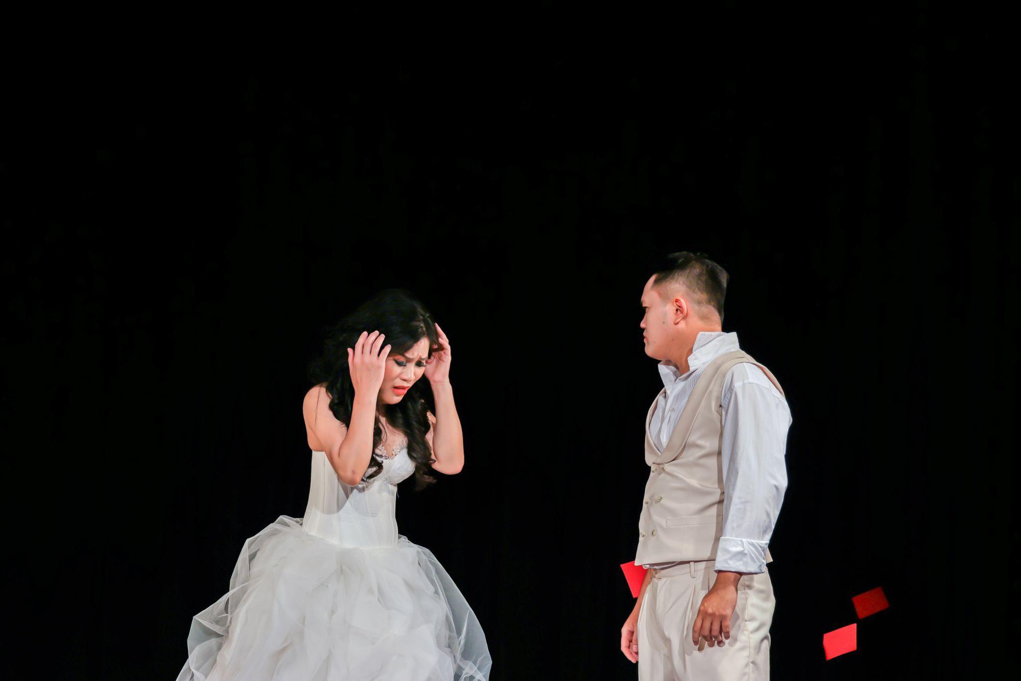 La Traviata - Kiệt tác opera Ý trở lại với khán giả Thủ đô- Ảnh 2. La Traviata - Kiệt tác opera Ý trở lại với khán giả Thủ đô- Ảnh 2.
