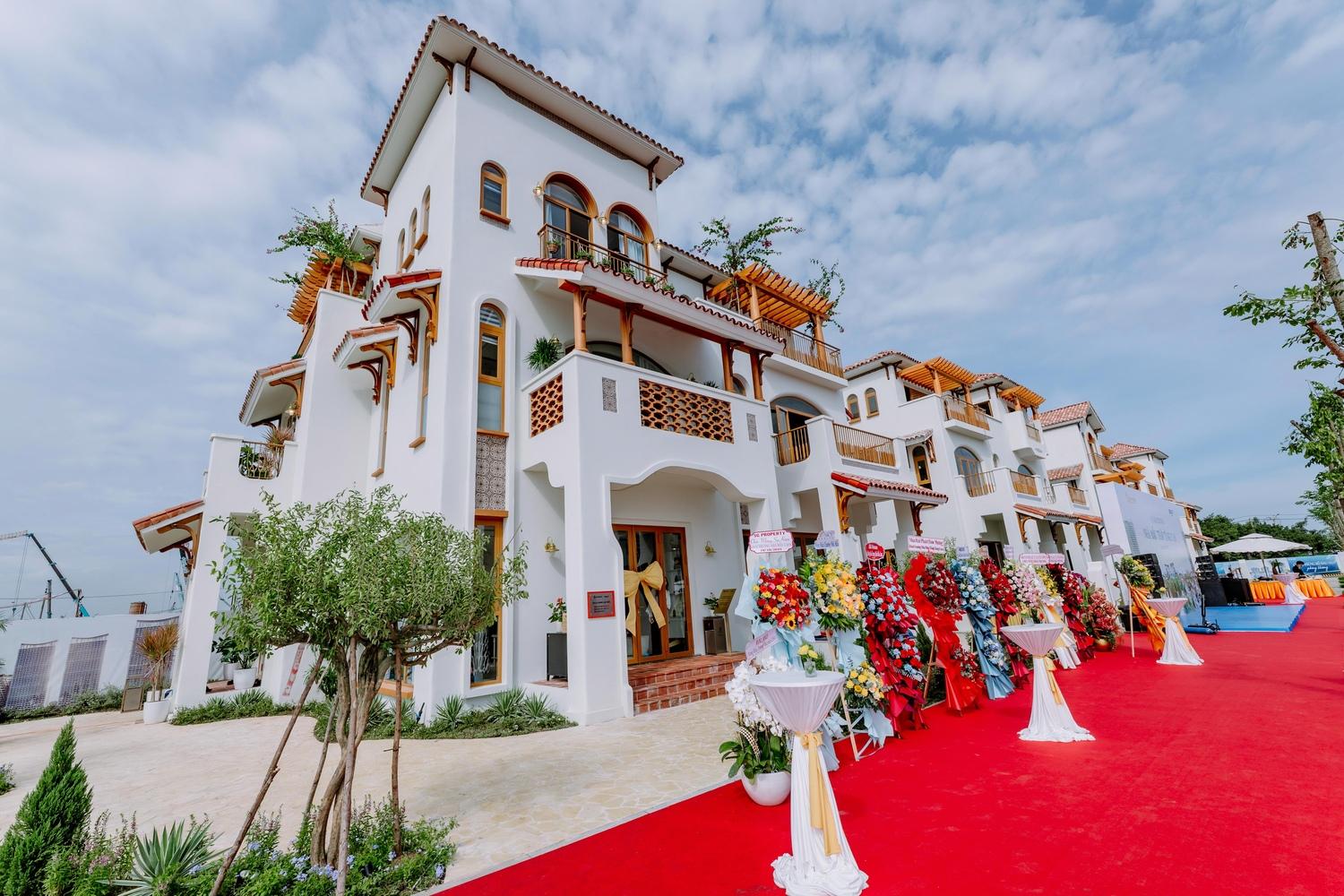 Ra mắt nhà mẫu Casa: Phong vị kiến trúc Iberia giữa lòng Blanca City- Ảnh 2. Ra mắt nhà mẫu Casa: Phong vị kiến trúc Iberia giữa lòng Blanca City- Ảnh 2.