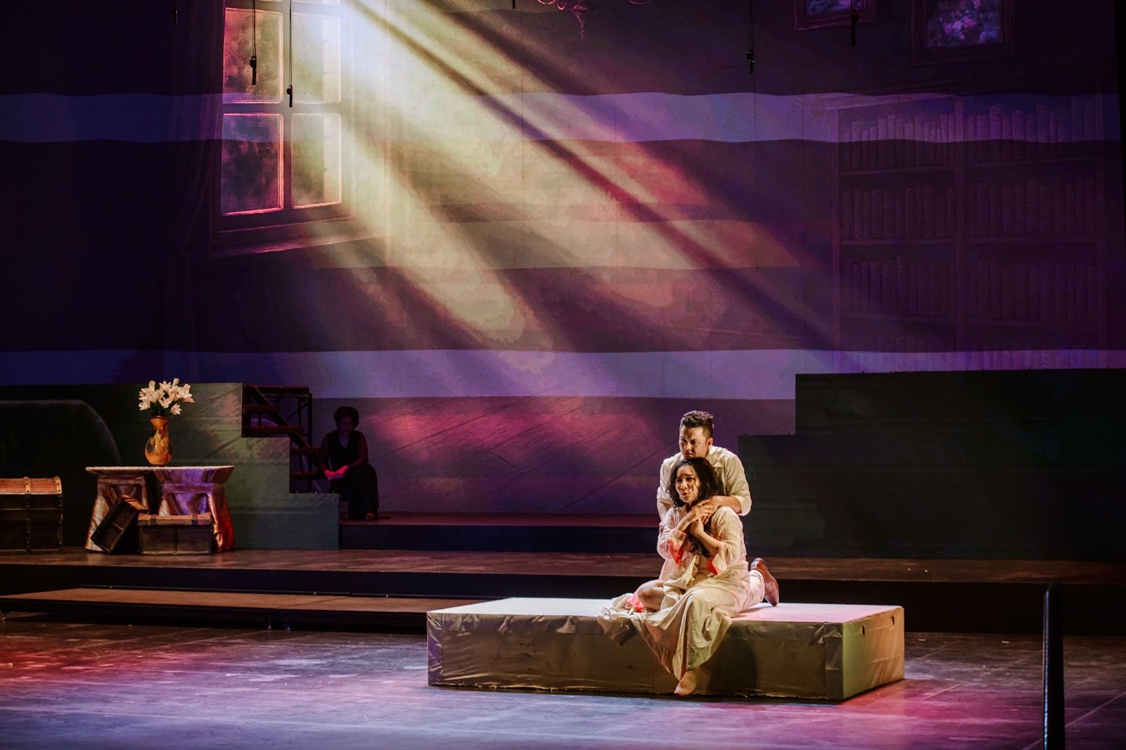 Khán giả Thủ đô “hòa mình” vào dòng chảy cảm xúc mãnh liệt của La Traviata- Ảnh 9. Khán giả Thủ đô “hòa mình” vào dòng chảy cảm xúc mãnh liệt của La Traviata- Ảnh 9.