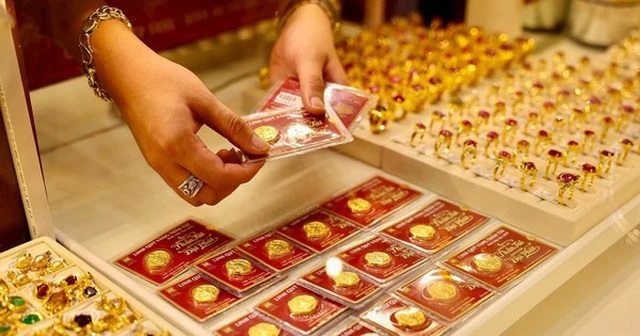 Giá vàng hôm nay 30/10: Đảo chiều tăng mạnh- Ảnh 1. Giá vàng hôm nay 30/10: Đảo chiều tăng mạnh- Ảnh 1.