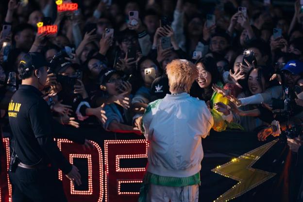 Nhìn lại những khoảnh khắc thăng hoa của dàn sao trong đêm nhạc VPBank Prime Night- Ảnh 6. Nhìn lại những khoảnh khắc thăng hoa của dàn sao trong đêm nhạc VPBank Prime Night- Ảnh 6.