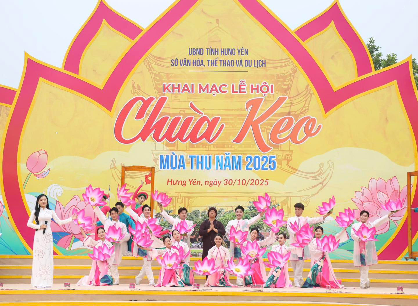 Hưng Yên: Khai mạc lễ hội Chùa Keo mùa thu năm 2025- Ảnh 5. Hưng Yên: Khai mạc lễ hội Chùa Keo mùa thu năm 2025- Ảnh 5.