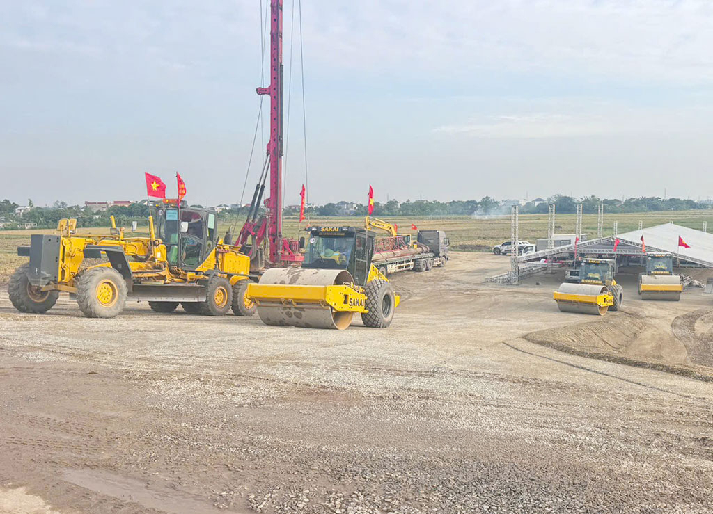 Hưng Yên: Khởi công tuyến đường từ phường Thái Bình đi xã Hưng Hà kết nối phường Phố Hiến- Ảnh 5. Hưng Yên: Khởi công tuyến đường từ phường Thái Bình đi xã Hưng Hà kết nối phường Phố Hiến- Ảnh 5.