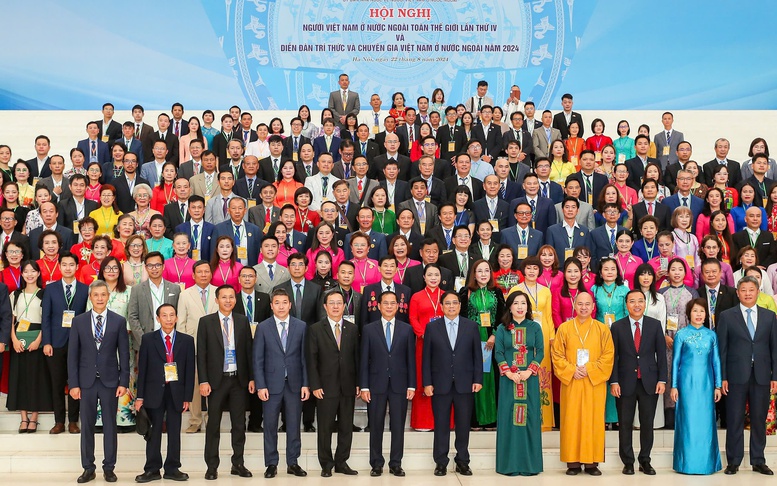 PHÁT HUY SỨC MẠNH ĐẠI ĐOÀN KẾT TOÀN DÂN TỘC ĐỂ PHÁT TRIỂN ĐẤT NƯỚC- Ảnh 4. PHÁT HUY SỨC MẠNH ĐẠI ĐOÀN KẾT TOÀN DÂN TỘC ĐỂ PHÁT TRIỂN ĐẤT NƯỚC- Ảnh 4.