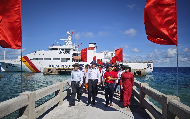 PHÁT HUY SỨC MẠNH ĐẠI ĐOÀN KẾT TOÀN DÂN TỘC ĐỂ PHÁT TRIỂN ĐẤT NƯỚC- Ảnh 5. PHÁT HUY SỨC MẠNH ĐẠI ĐOÀN KẾT TOÀN DÂN TỘC ĐỂ PHÁT TRIỂN ĐẤT NƯỚC- Ảnh 5.