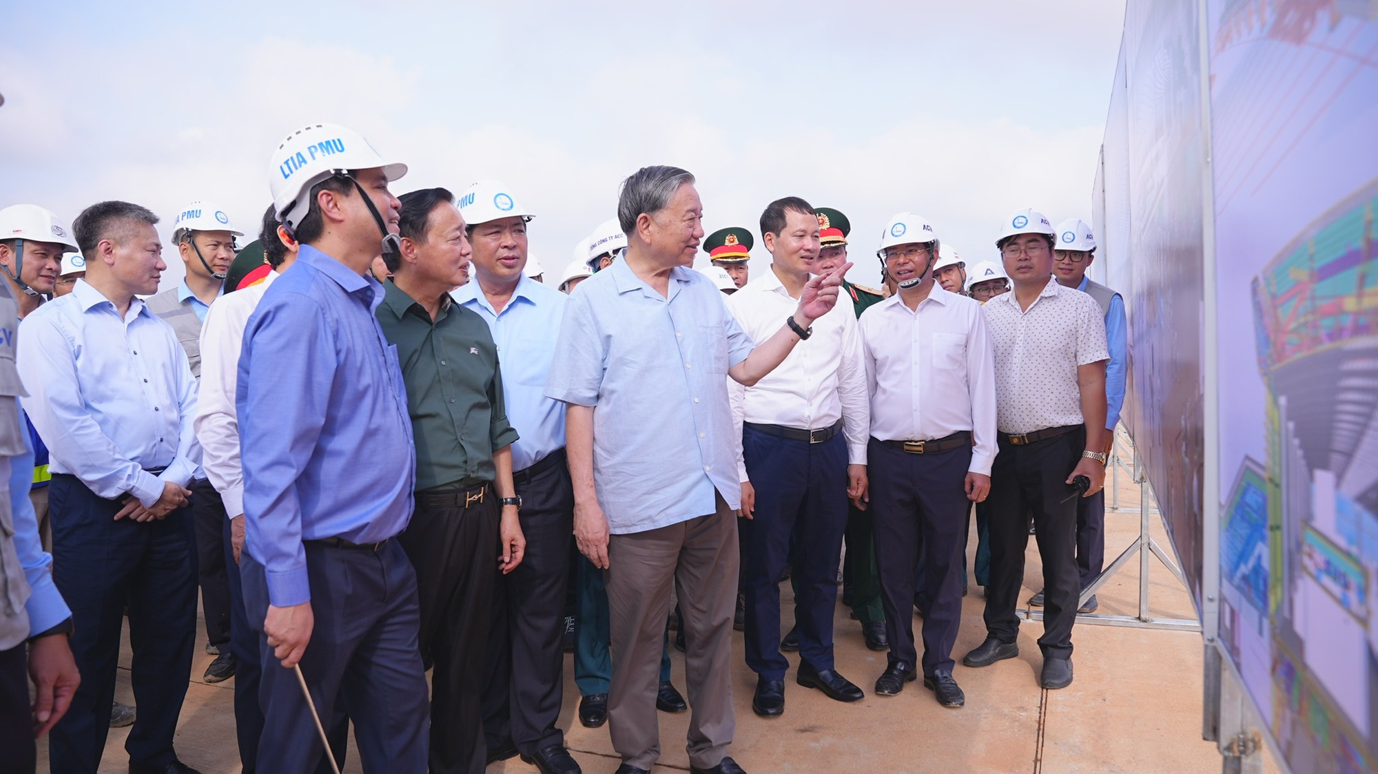 Trước thời khắc lịch sử, Tổng Bí thư Tô Lâm tới thăm và kiểm tra đại dự án 16 tỷ USD hàng đầu Việt Nam- Ảnh 4.