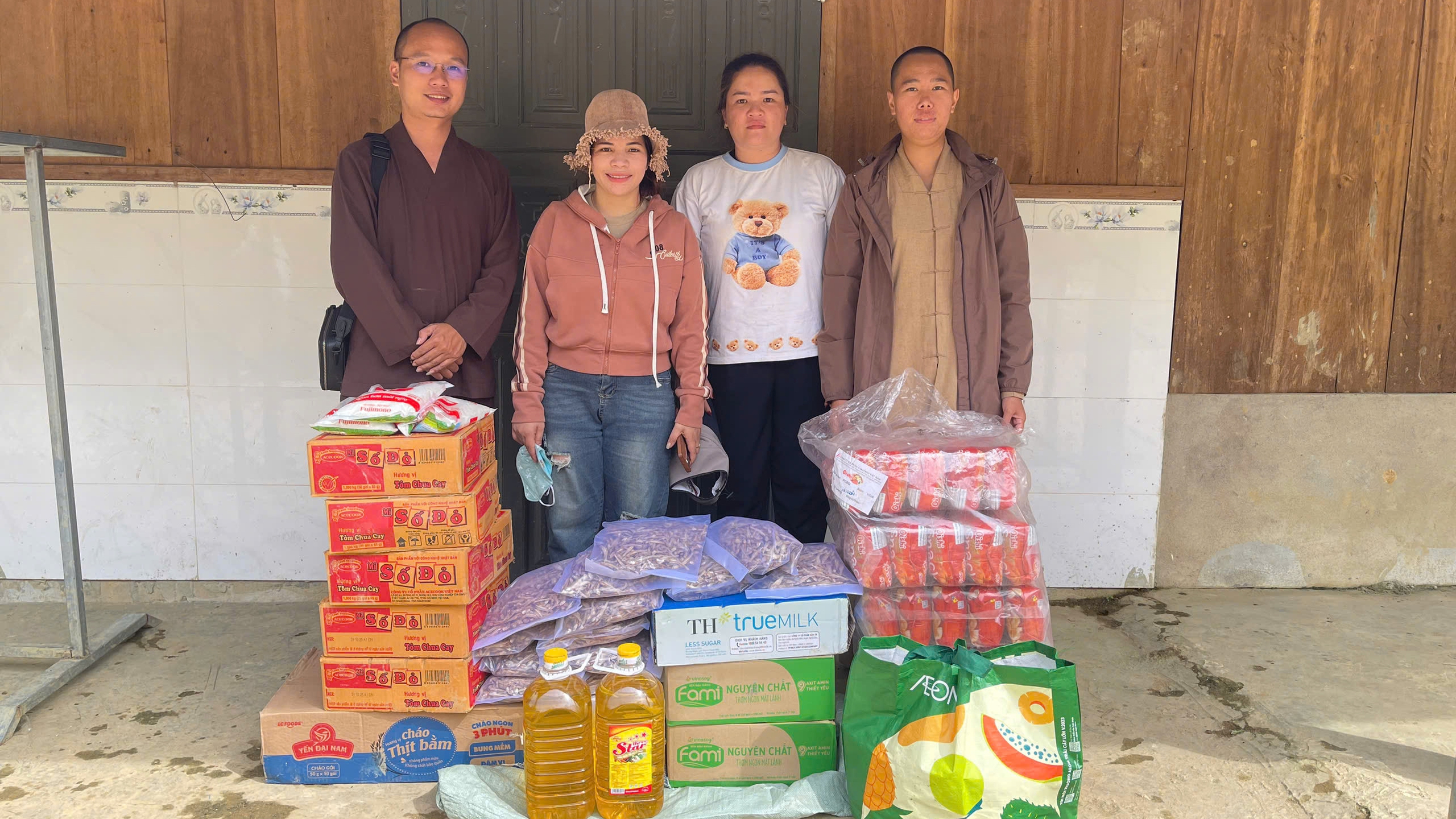 CLB Thiện nguyện trẻ Thái Bình: Lan toả tình yêu thương đến với cộng đồng- Ảnh 5. CLB Thiện nguyện trẻ Thái Bình: Lan toả tình yêu thương đến với cộng đồng- Ảnh 5.