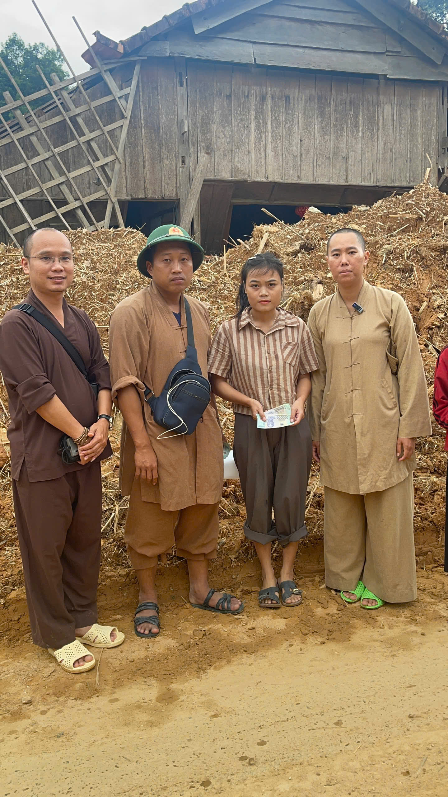 CLB Thiện nguyện trẻ Thái Bình: Lan toả tình yêu thương đến với cộng đồng- Ảnh 2. CLB Thiện nguyện trẻ Thái Bình: Lan toả tình yêu thương đến với cộng đồng- Ảnh 2.