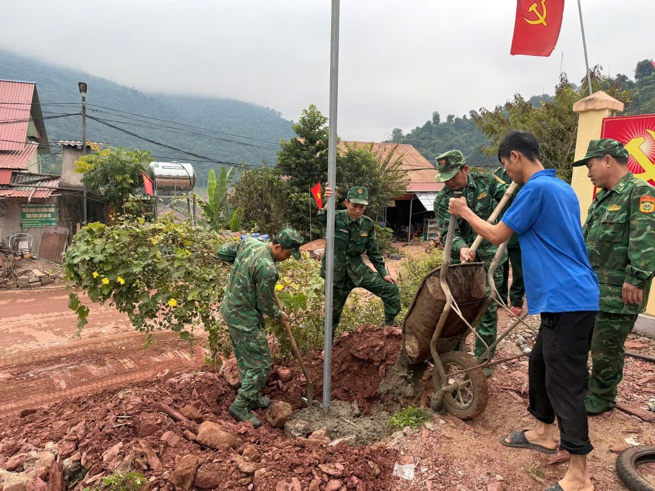 Mô hình “Ánh sáng vùng biên” xã Mỹ Lý kiến tạo diện mạo mới nơi biên giới Nghệ An- Ảnh 5.