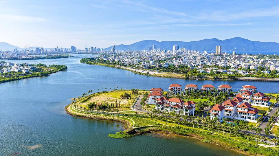 Bất động sản Nam Đà Nẵng: Cuộc đua đầu tư trong không gian phát triển mới- Ảnh 1.