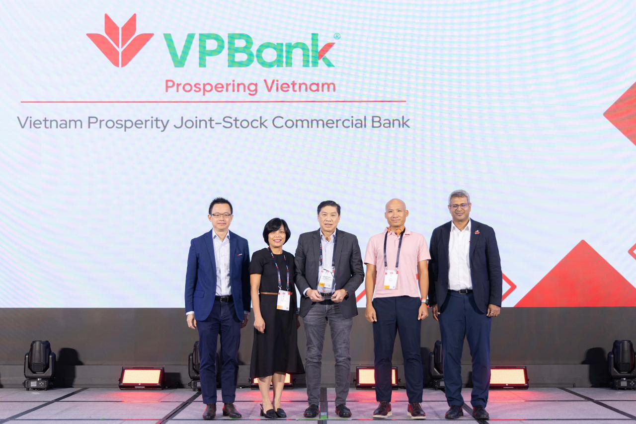 VPBank được vinh danh tại Giải thưởng Đổi mới Sáng tạo APAC 2025- Ảnh 1.