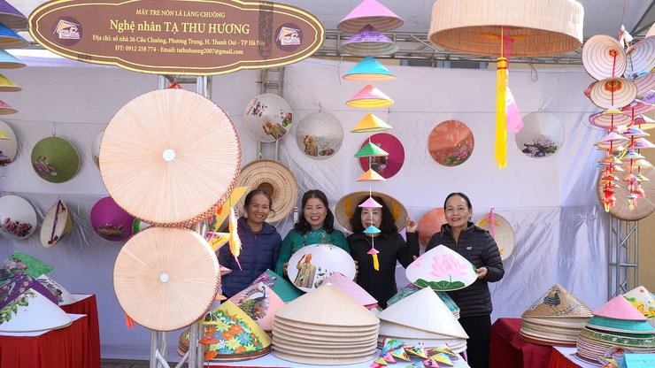 Thanh Oai: Phụ nữ Thủ đô đồng hành cùng hàng Việt Nam chất lượng cao- Ảnh 4. Thanh Oai: Phụ nữ Thủ đô đồng hành cùng hàng Việt Nam chất lượng cao- Ảnh 4.