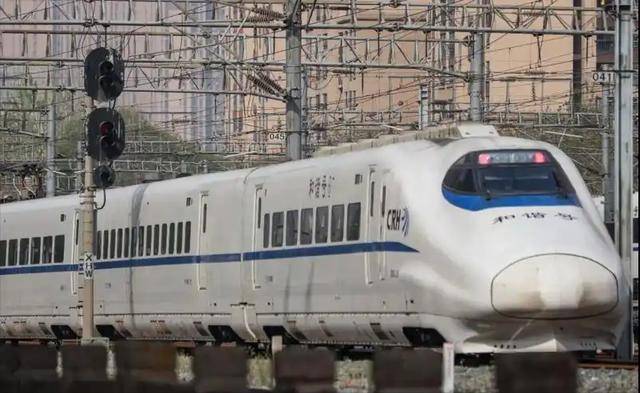 Chuyên gia Đức khen đường sắt cao tốc của Nhật Bản ổn, Pháp xuất sắc, chỉ có Trung Quốc sử dụng 4 từ này- Ảnh 1.