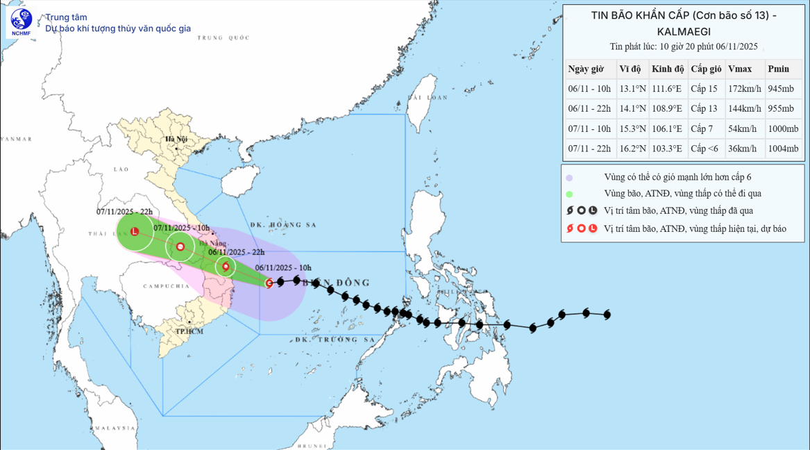 Bão số 13 đi quá nhanh, đang tiến thẳng vào đất liền nước ta gây mưa to, gió lớn đến mức nào?- Ảnh 1. Bão số 13 đi quá nhanh, đang tiến thẳng vào đất liền nước ta gây mưa to, gió lớn đến mức nào?- Ảnh 1.
