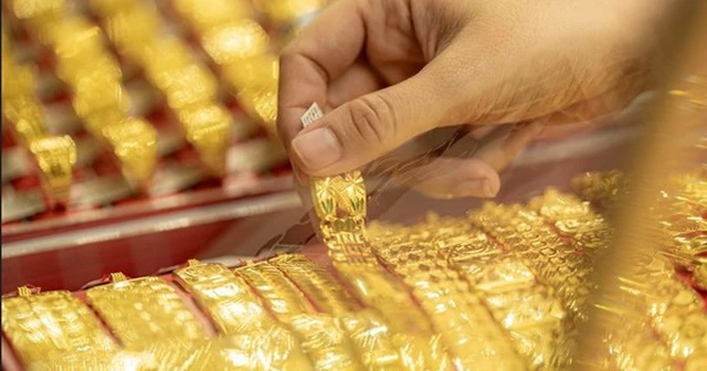 Giá vàng hôm nay 12/12: Đảo chiều giảm nhẹ- Ảnh 1.