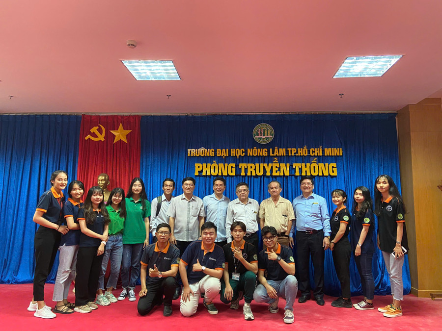 Nhân lực Nông nghiệp 4.0: ‘Lấp đầy’ khoảng trống bằng nỗ lực đa bên- Ảnh 2. Nhân lực Nông nghiệp 4.0: ‘Lấp đầy’ khoảng trống bằng nỗ lực đa bên- Ảnh 2.