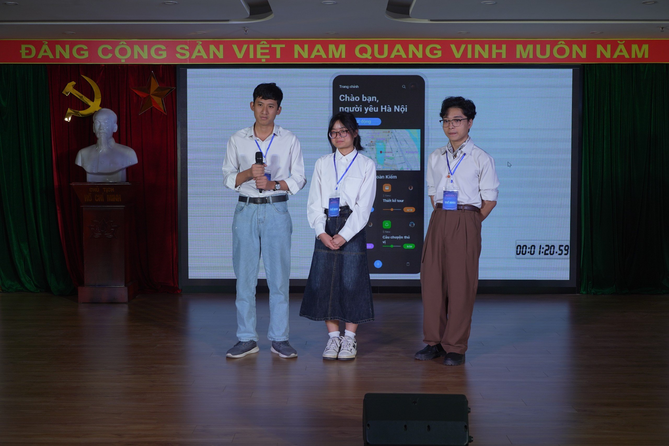 Tuổi trẻ Thủ đô khẳng định bản lĩnh, sáng tạo trong kỷ nguyên hội nhập- Ảnh 1. Tuổi trẻ Thủ đô khẳng định bản lĩnh, sáng tạo trong kỷ nguyên hội nhập- Ảnh 1.