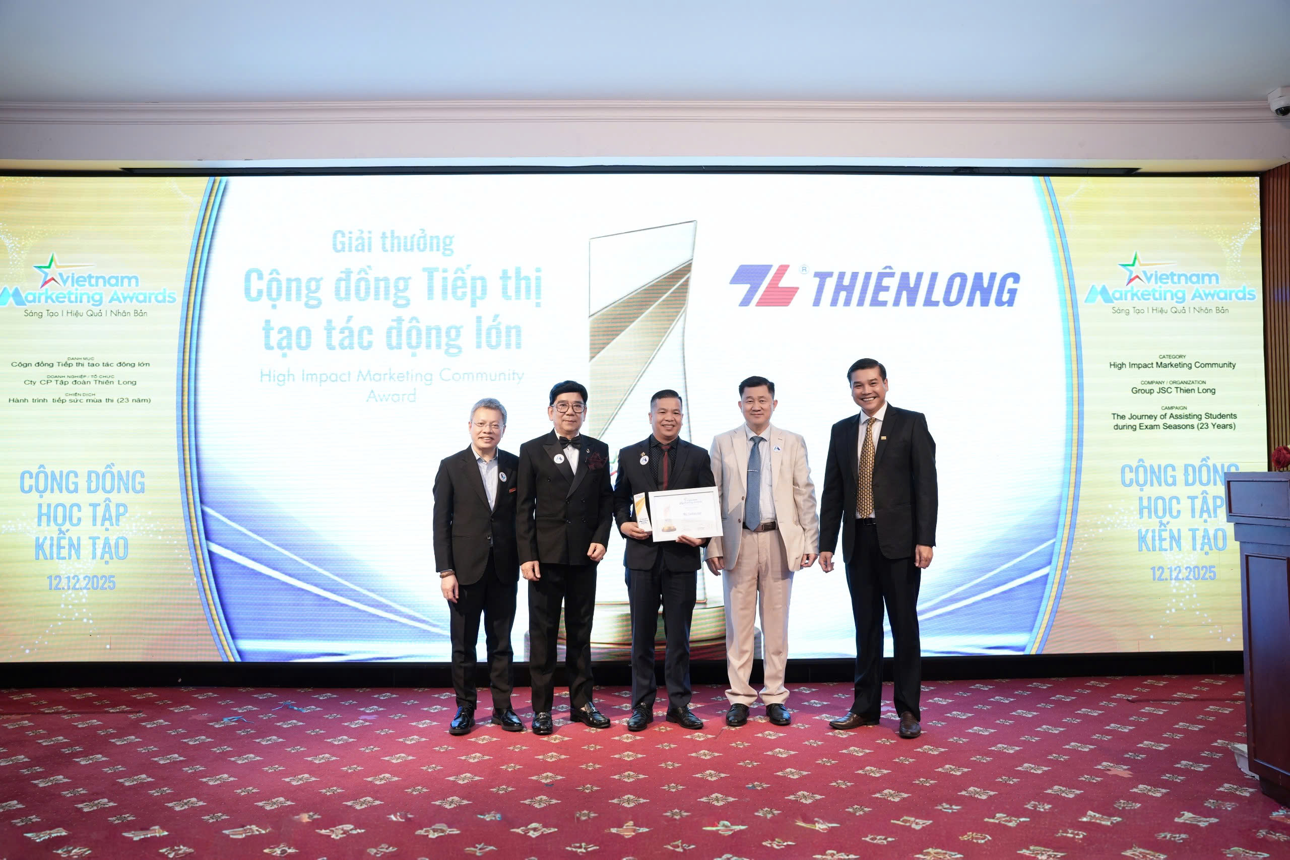 Vietnam Marketing Summit -- Tôn vinh những sáng tạo marketing xuất sắc- Ảnh 14. Vietnam Marketing Summit -- Tôn vinh những sáng tạo marketing xuất sắc- Ảnh 14.