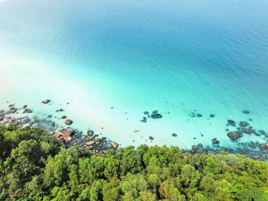 Điều gì khiến báo Anh gợi ý nên đi Phú Quốc thay vì Thái Lan?- Ảnh 1. Điều gì khiến báo Anh gợi ý nên đi Phú Quốc thay vì Thái Lan?- Ảnh 1.