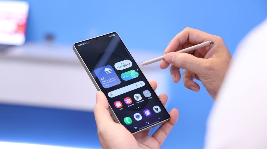 Giảm cực mạnh, chiếc điện thoại này đang "át vía" iPhone 17 Pro Max- Ảnh 5.