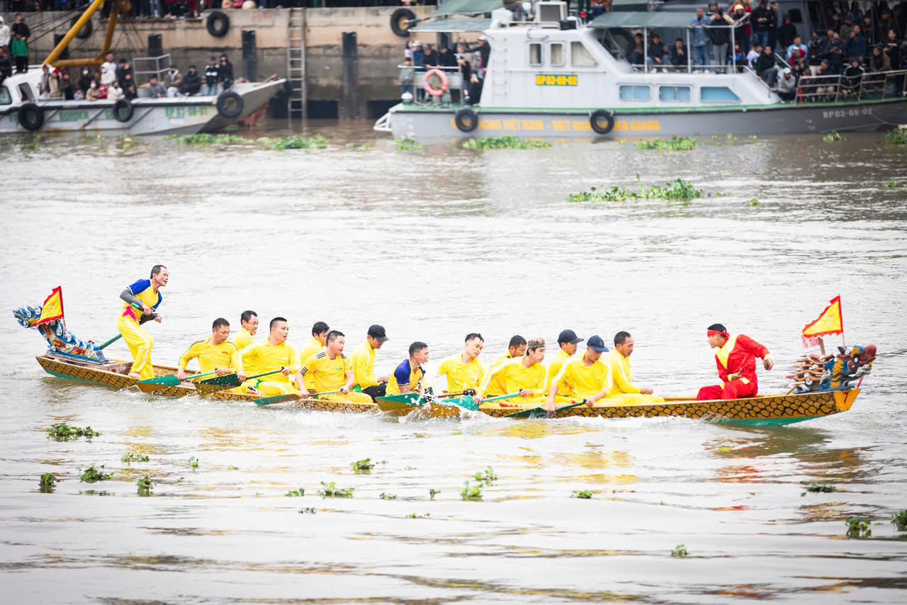 Thái Bình: Lễ hội bơi trải trên sông Diêm Hộ- Ảnh 8.