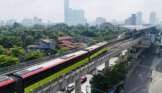 Sau 6 tháng vận hành, Metro Nhổn - ga Hà Nội đạt gần 3,4 triệu lượt khách- Ảnh 1.