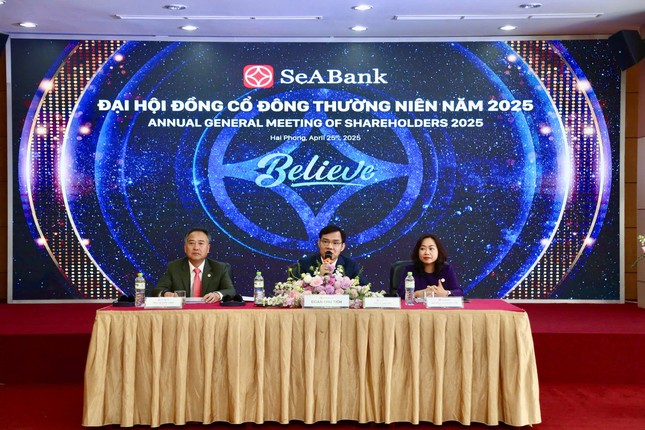 SeABank tổ chức thành công Đại hội Đồng cổ đông thường niên 2025- Ảnh 1. SeABank tổ chức thành công Đại hội Đồng cổ đông thường niên 2025- Ảnh 1.