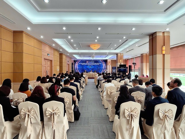 SeABank tổ chức thành công Đại hội Đồng cổ đông thường niên 2025- Ảnh 3. SeABank tổ chức thành công Đại hội Đồng cổ đông thường niên 2025- Ảnh 3.