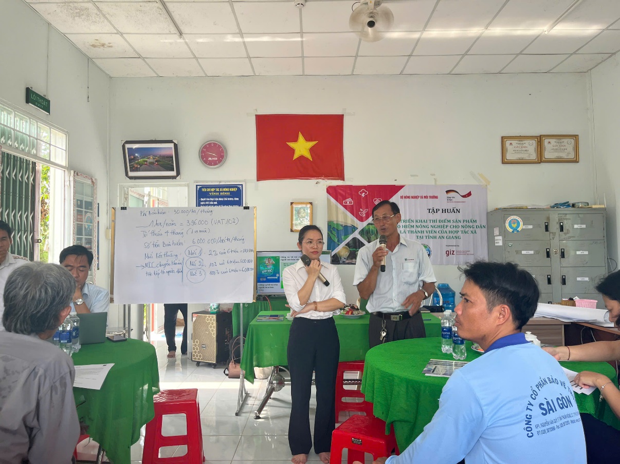 Bảo hiểm cây lúa theo chỉ số lượng mưa: Giải pháp bảo vệ mùa màng cho nông dân- Ảnh 1. https://www.mic.vn/Uploads/%E1%BA%A2nh%20tin%20t%E1%BB%A9c/2025/BH%20cay%20lua%2011.jpg