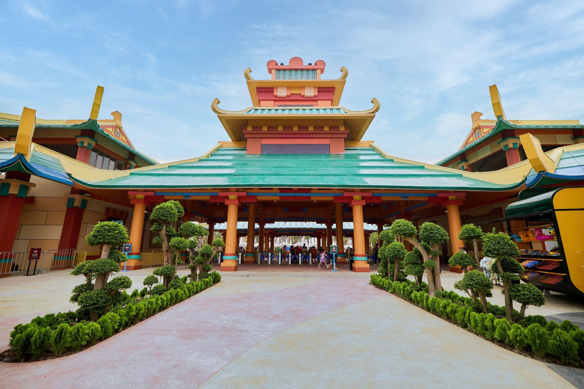 Công viên nước mới khai trương ở Hà Nam có gì mà khiến dư luận xôn xao đến vậy?- Ảnh 6. Công viên nước mới khai trương ở Hà Nam có gì mà khiến dư luận xôn xao đến vậy?- Ảnh 6.