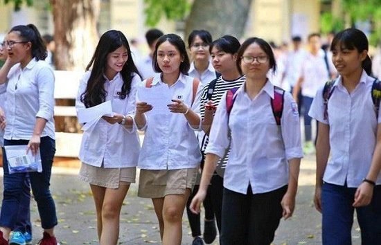 Hà Nội: Gần 104.000 học sinh đăng ký dự tuyển lớp 10 năm học 2025 - 2026- Ảnh 1. Hà Nội: Gần 104.000 học sinh đăng ký dự tuyển lớp 10 năm học 2025 - 2026- Ảnh 1.