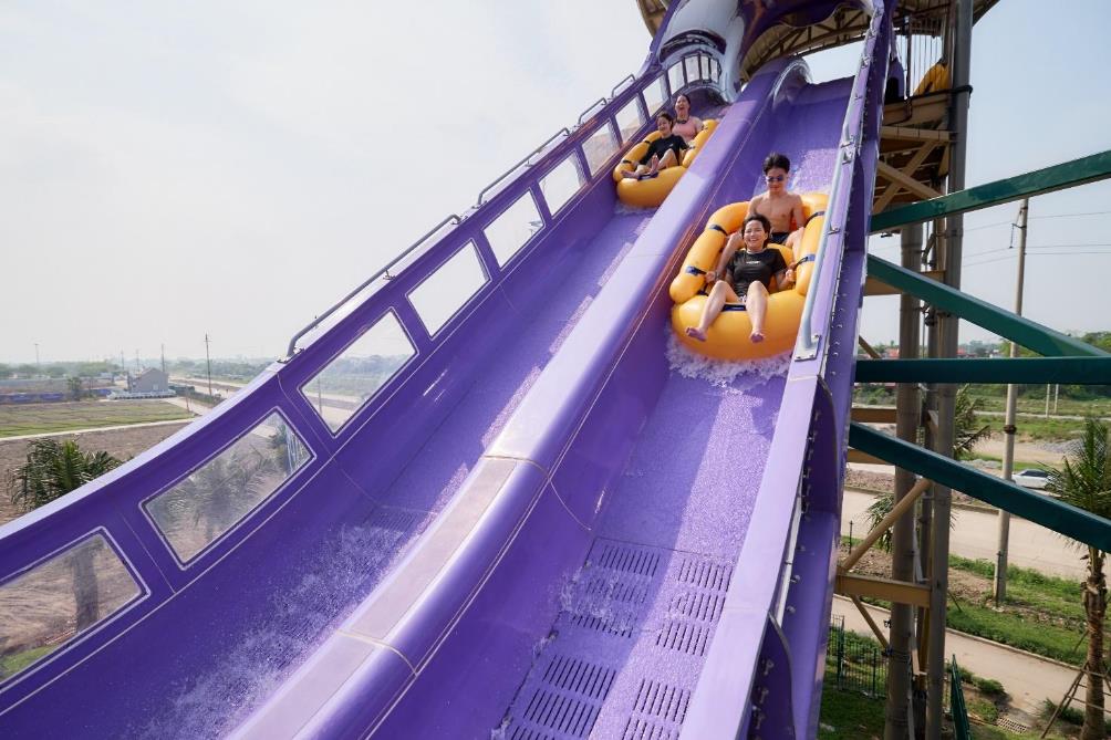 Hàng ngàn du khách nô nức đến Sun World Ha Nam - thiên đường “giải nhiệt” mới tại miền Bắc- Ảnh 5. C:\Users\haht02\Downloads\KHAH0138 (1).jpg