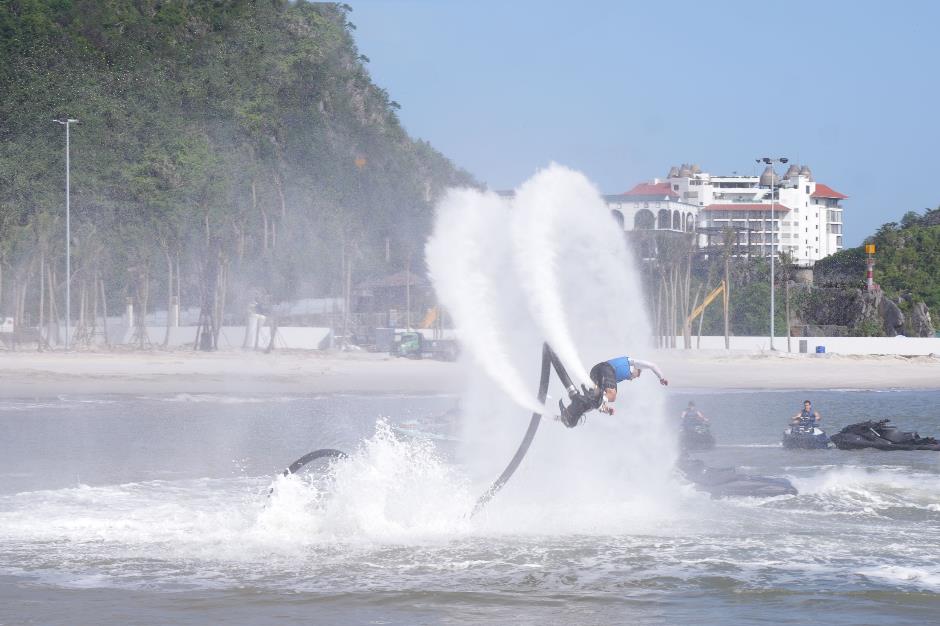 Đại diện Guinness nói gì về kỷ lục lịch sử của show diễn jetski bắn pháo hoa sẽ khai màn tối 30/5 tại Cát Bà?- Ảnh 4.