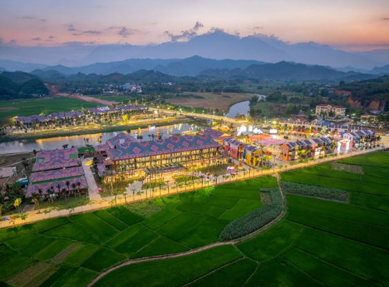Có gì ở resort “all-in-one” rộng 25ha ngay bên dòng sông Phó Đáy- Ảnh 2. Có gì ở resort