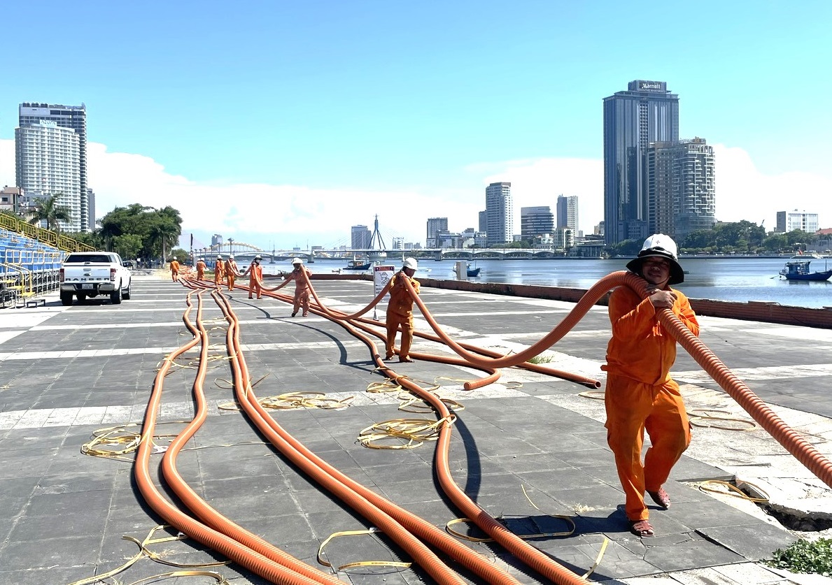 Tinh hoa văn hóa Á - Âu hội tụ trong đêm khai mạc Lễ hội pháo hoa DIFF 2025- Ảnh 3. PCDN